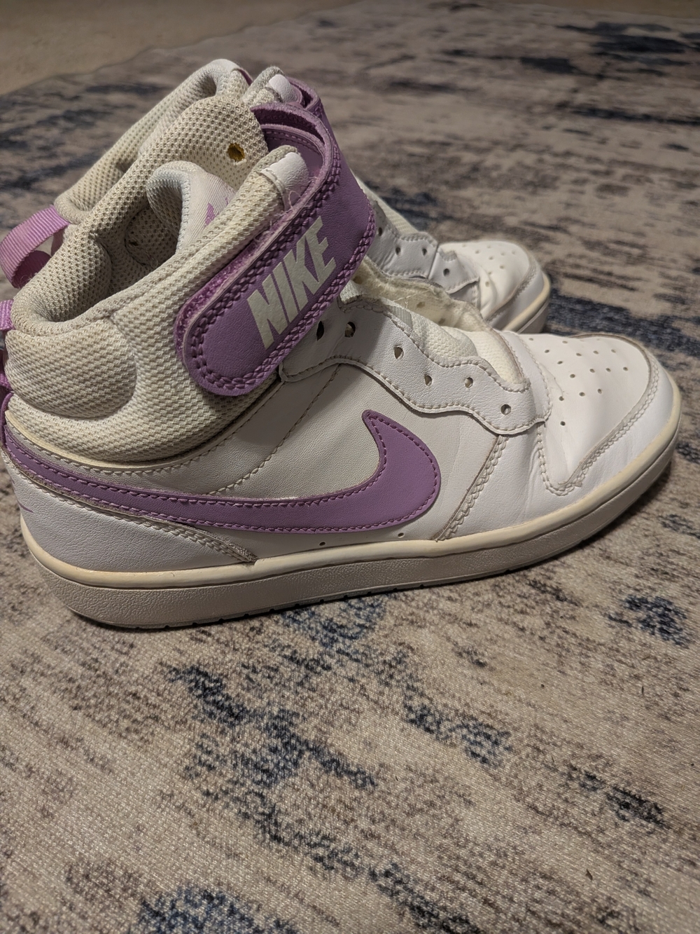 Nike White & Lavender High-Top Sneakers